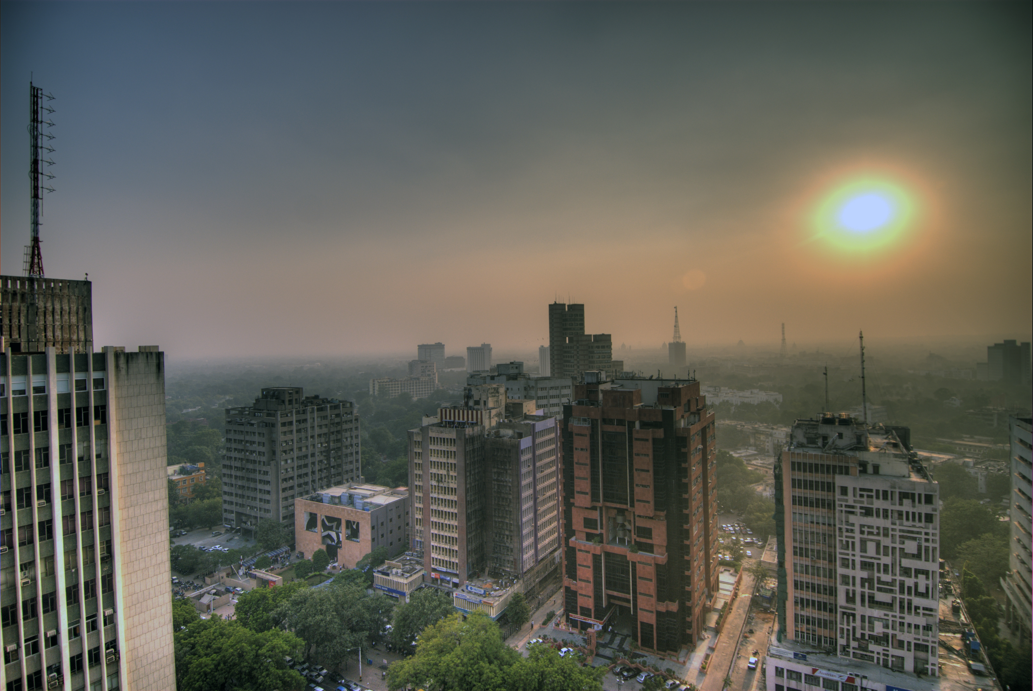 Smog in the skies of Delhi, India